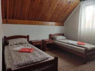Проживание в семье SNAM Rooms Жабляк Двухместный номер с 2 отдельными кроватями и общей ванной комнатой-1